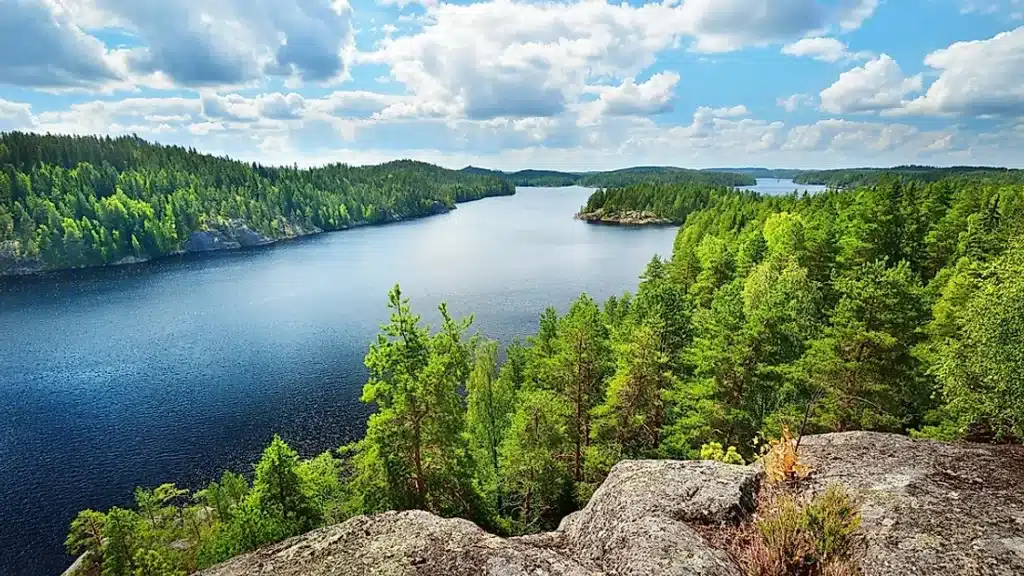 Suomen suurimmat järvet
