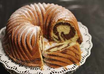 Sairaan Hyvä Tiikerikakku