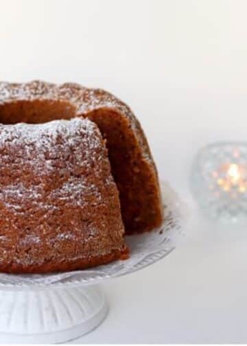 gluteeniton taatelikakku